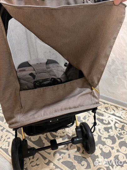Прогулочная коляска новая