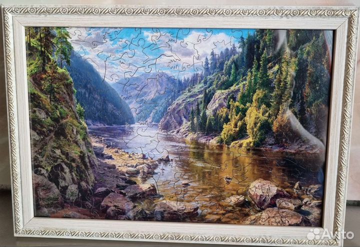 Картина из деревянных пазлов