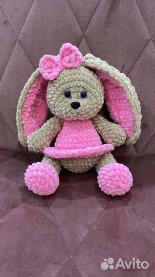 Вязанные сумки, игрушки ручной работы)