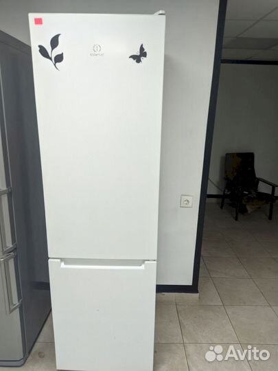 Холодильник