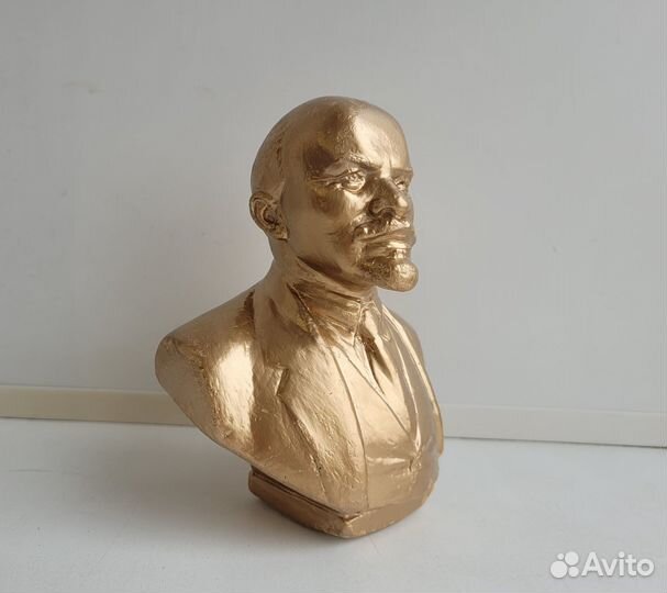 Бюст В.И. Ленин. Гипс. Период СССР