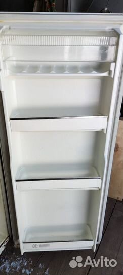 Холодильник Саратов 1614М