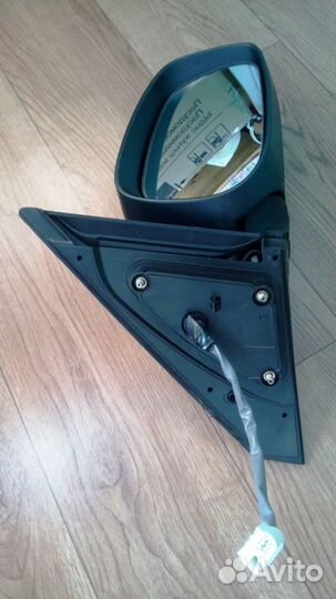 Зеркало Suzuki Swift