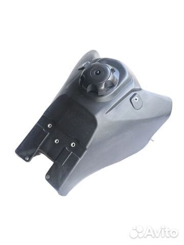 Сиденье и бак