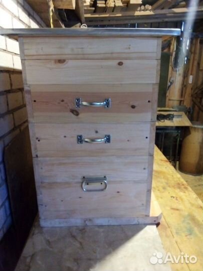 Пчелиные ульи