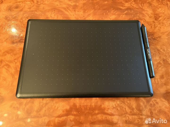 Графический планшет wacom One Medium CTL-672