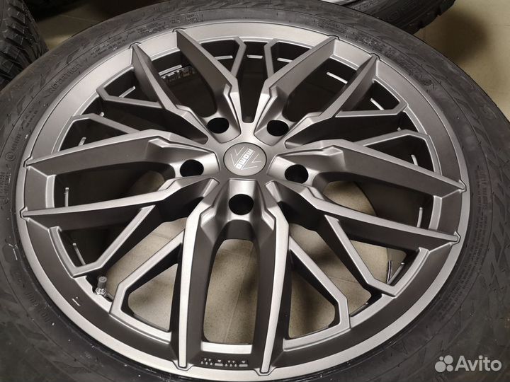 Зима в сборе Lexus LX570 R21 momo новые оригинал