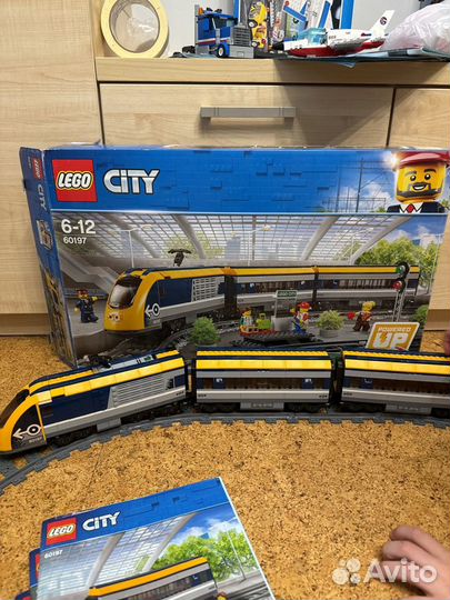 Lego city поезд 60197