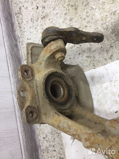 Стойка передняя левая Daewoo Nexia седан A15MF