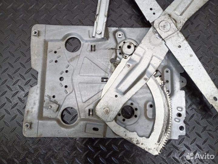 Стеклоподъемник правый Volvo FH, Volvo FM