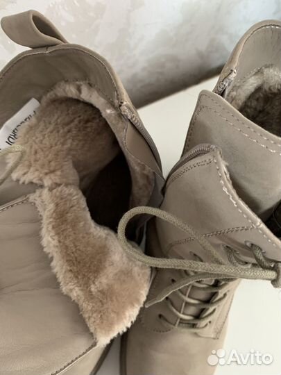 Зимние женские сапоги 38 новые