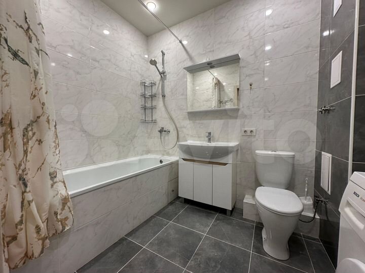 1-к. квартира, 38 м², 10/21 эт.