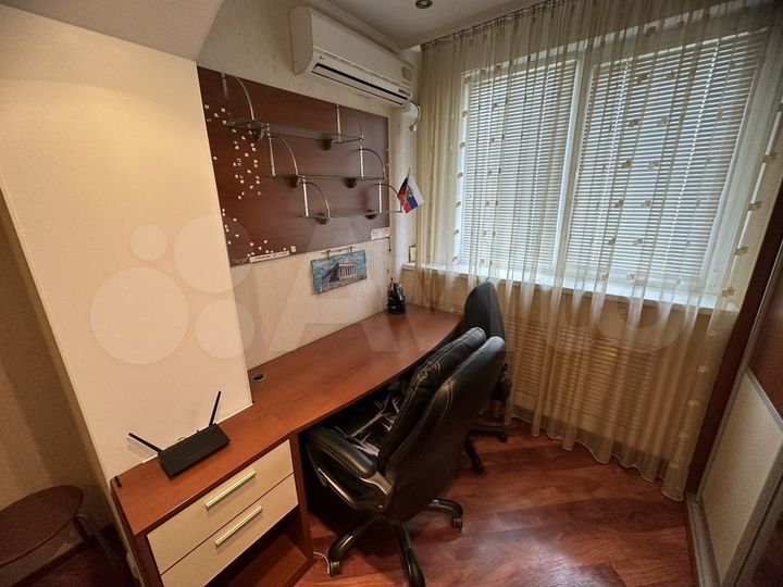 3-к. квартира, 75 м², 8/10 эт.