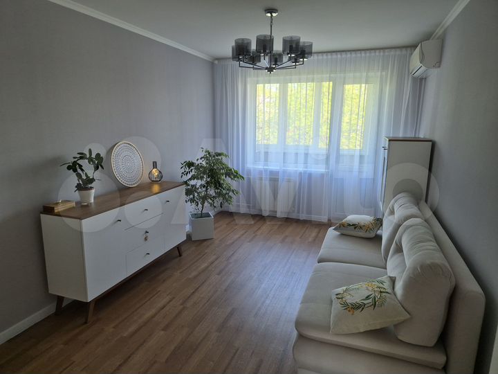 3-к. квартира, 73 м², 4/5 эт.