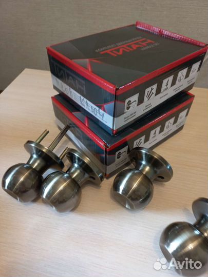 Дверные ручки межкомнатные