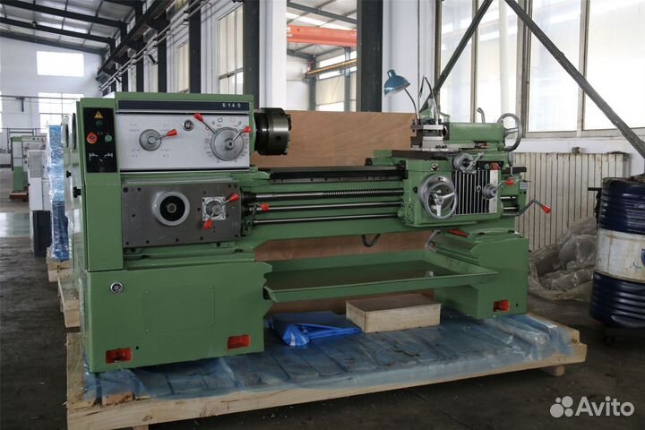Токарный станок по металлу