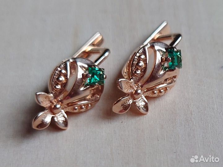 Золотые серьги СССР 585 изумрудами