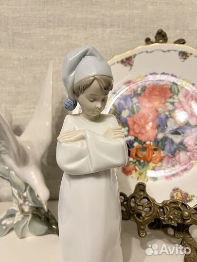 Фарфоровая статуэтка Lladro