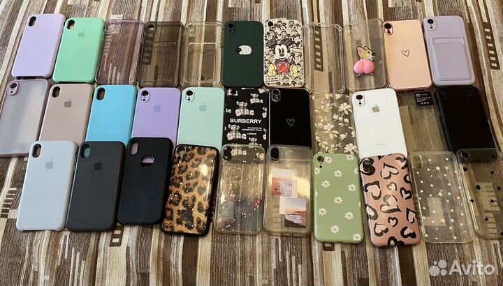 Чехлы на iPhone XR