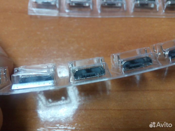 Гнездо micro usb,цена за 10 штук