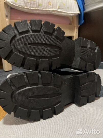 Ботинки женские новые