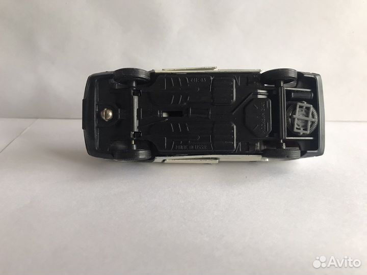 Модель Москвич 2141