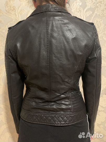 Куртка кожаная женская