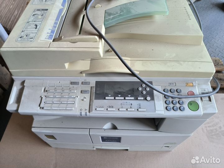 Принтер сканер копир лазерный