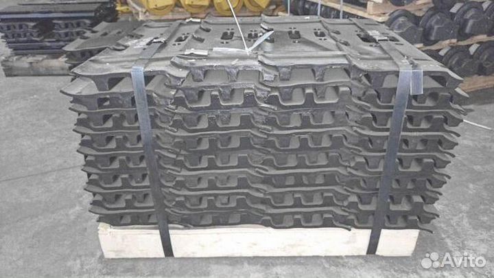 Башмак экскаватора 3G 600 мм 81N8-25530