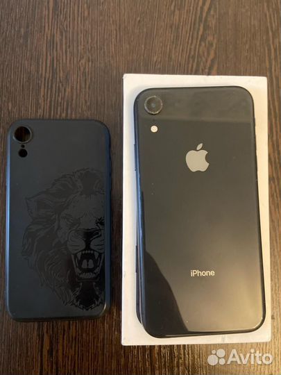 iPhone Xr, 64 ГБ