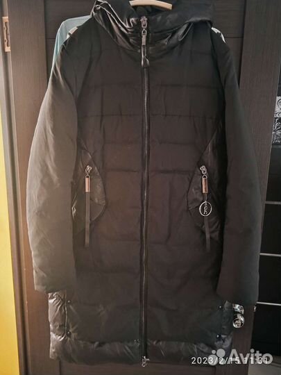 Пуховик женский