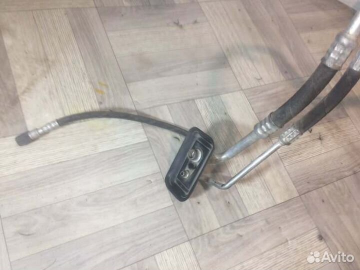 Трубка кондиционера Peugeot 206 1.4Л