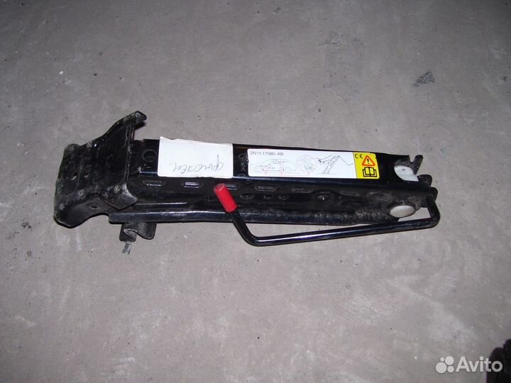 Домкрат форд фьюжен