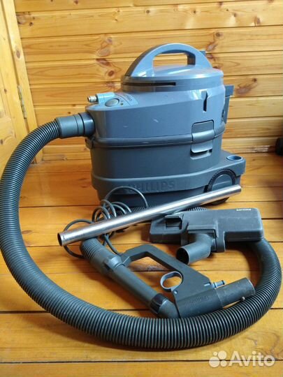 Моющий пылесос Philips Triathlon 1400Вт