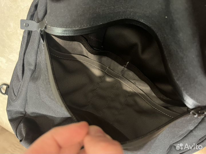 Рюкзак black ember shadow 22