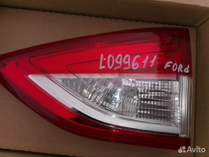 Фонарь правый ford kuga 2