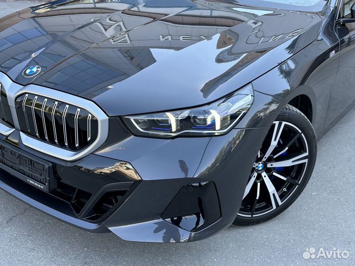 BMW 5 серия 2.0 AT, 2023, 30 км