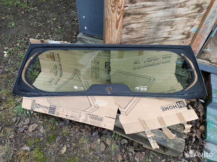 Стекло задней двери renault scenic