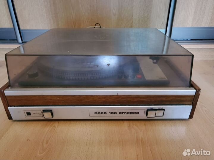 Проигрыватель винила вега 106