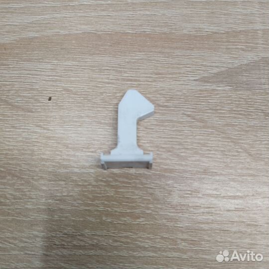 481241719193 Крючок стиральной машины Whirlpool