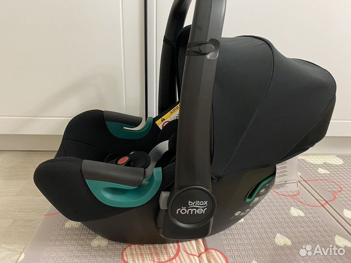 Автокресло Britax Roemer Baby-Safe 3 i-Size