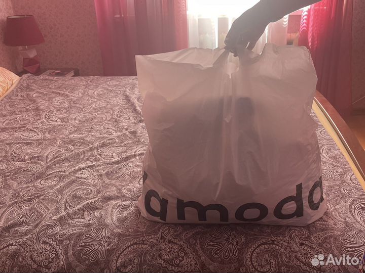 Пакет с вещами