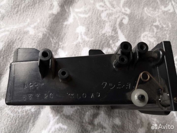 Бардачок передней панели