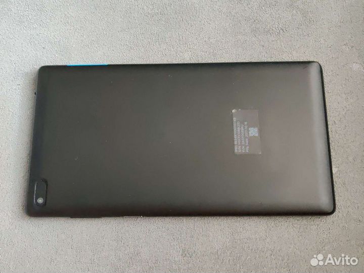 Планшет Lenovo Tab 7 Essential 4G LTE