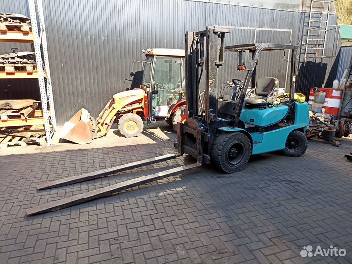 Грузчик карщик (водитель)