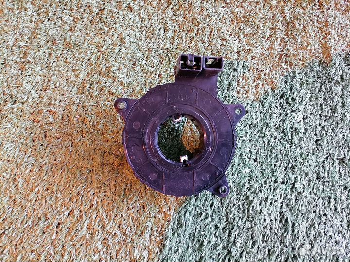 Шлейф лента Air-bag GE8C-66-CS0A Mazda Familia BJ5