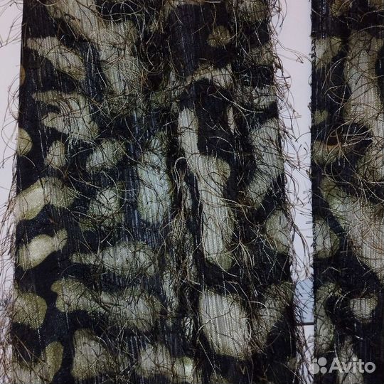 Пушистый шарф в стиле 00-х