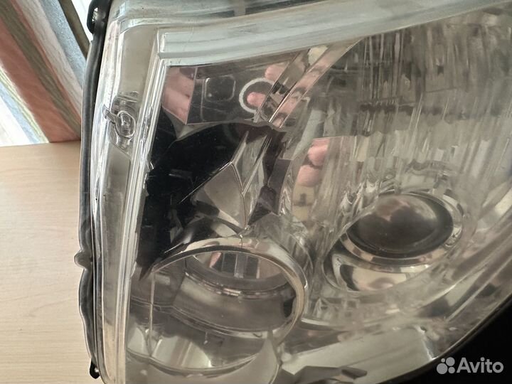 Фара передняя левая на pajero 4 ксенон ориг