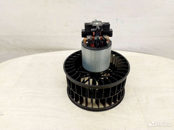 Моторчик печки Renault Kangoo 1997-2008