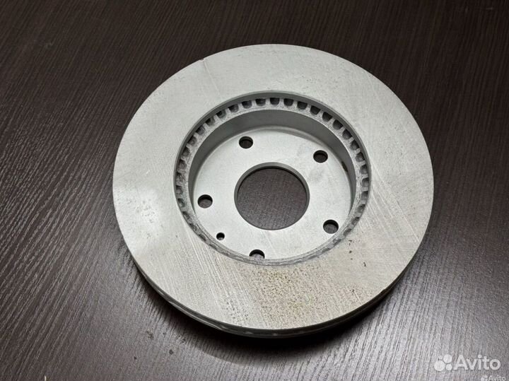 Диск тормозной передний Leganza